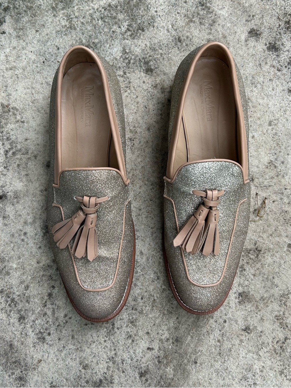 MaxMara Gold Tassled Loafer, size 38.5 (approx 7.5/8)